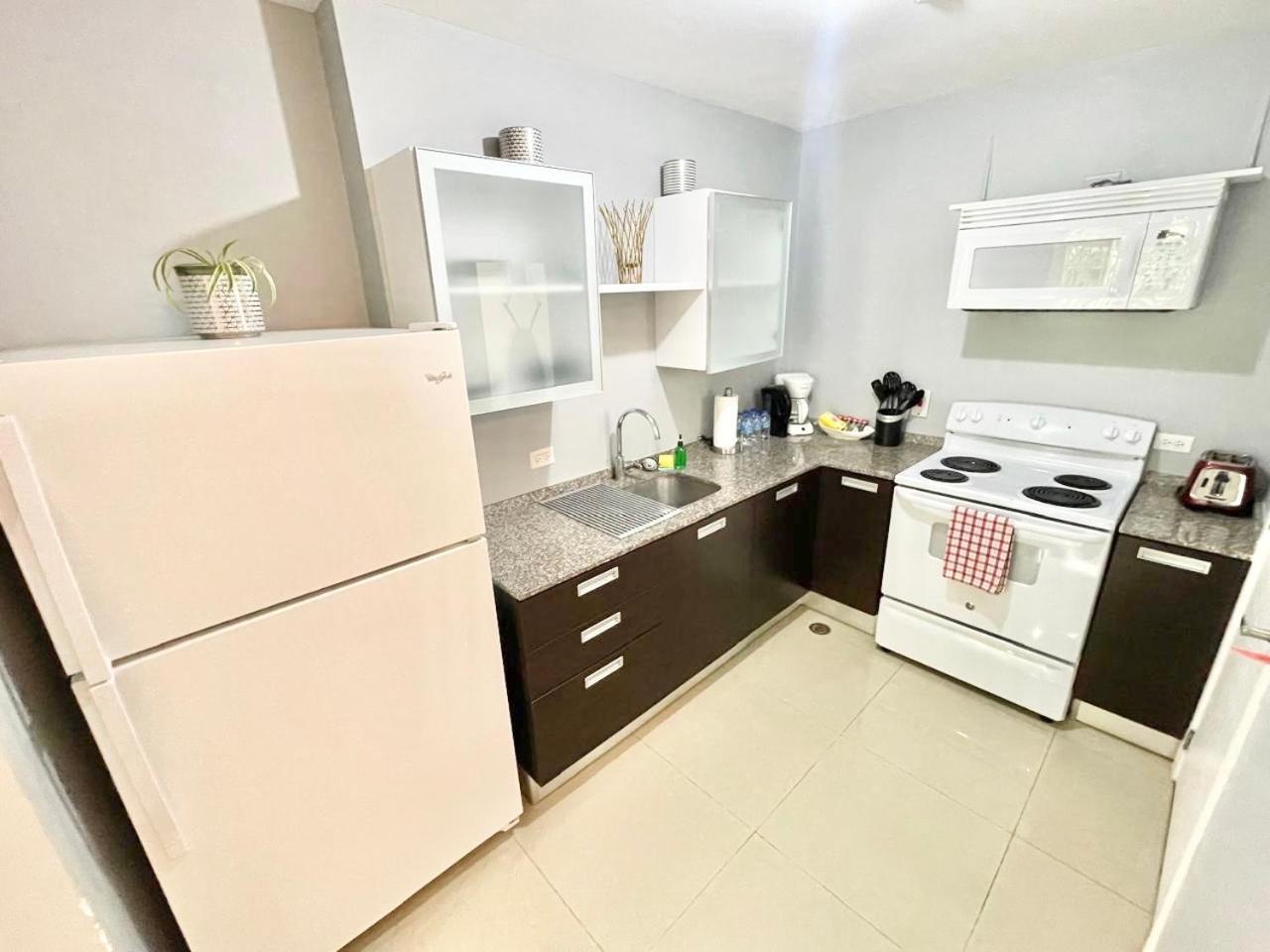Modern 3 Bedroom Condo In Private Community #8 Petit Valley Ngoại thất bức ảnh